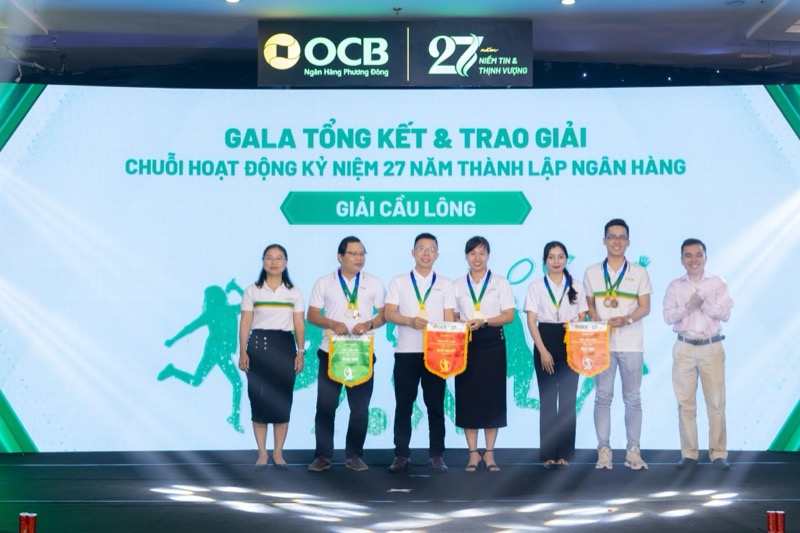 Cầu lông OCB 27 mix